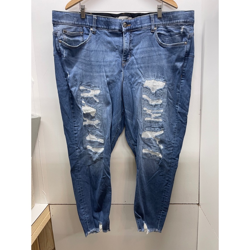 Torrid Bombshell Skinny Jeans Womens 26R Medium Wash Distressed Premium Stretch